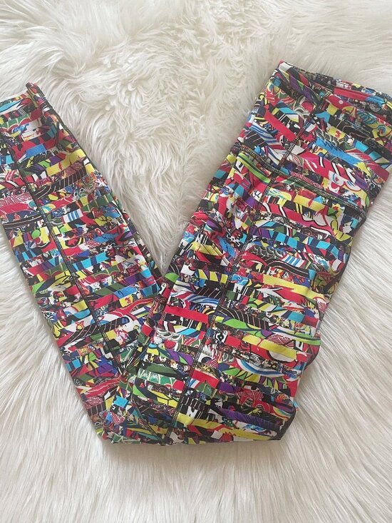 lululemon athletica Pants - RARE 2018 SEAWHEEZE Lululemon Lego Print Fast Free 7/8 Laser Hem Leggings